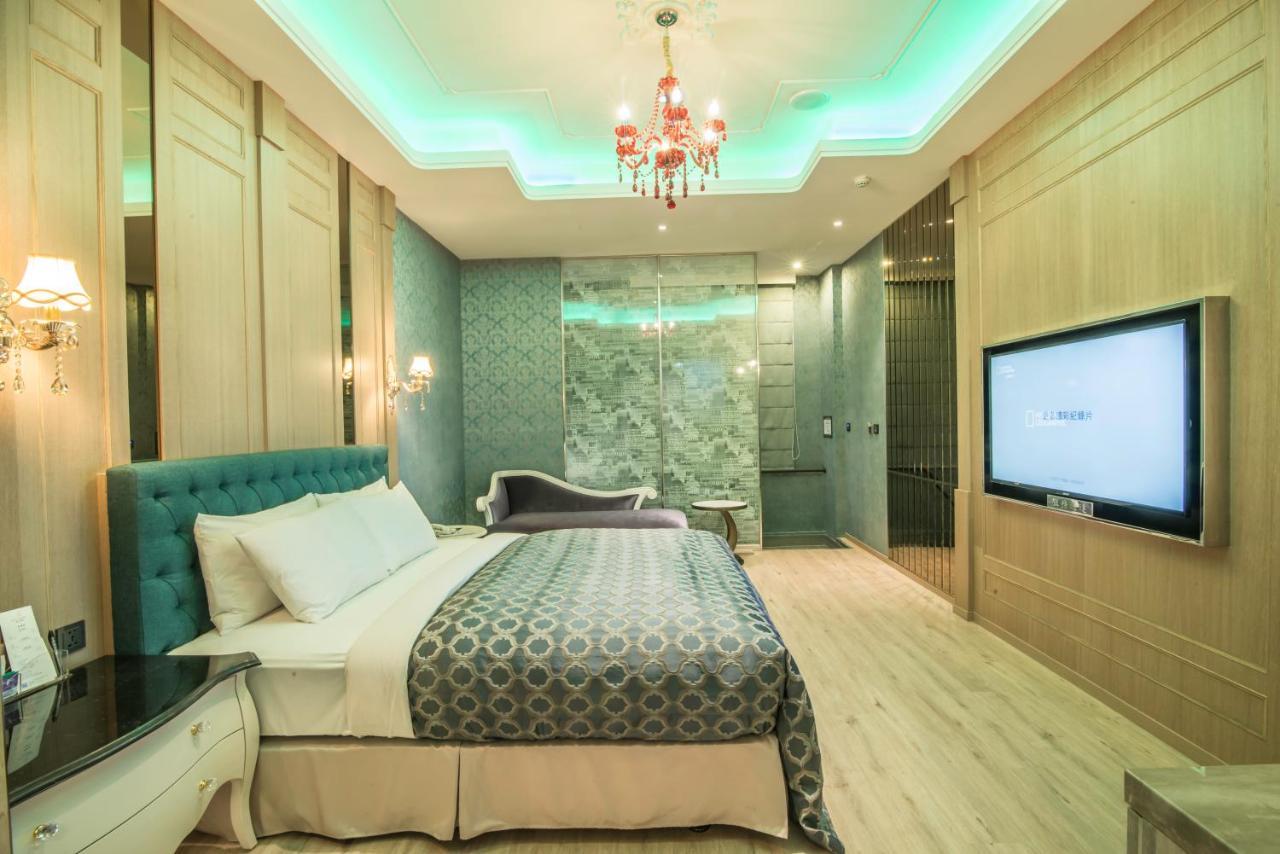 Luv U Motel Kaohsiung Zewnętrze zdjęcie